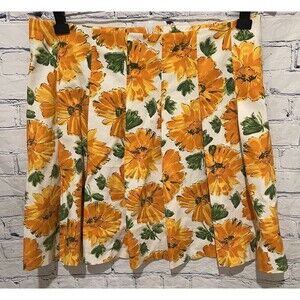 Vintage United Colors Of Benetton Pleated White & Yellow Floral Skirt  48/XXL